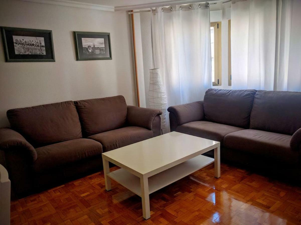 A Pocos Minutos Del Centro Con Parking Gratis En El Edificio Nº Registro Vu-74 Appartement Salamanca Buitenkant foto